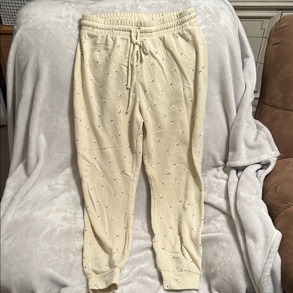 Lauren Conrad Women’s Sweatpants Size Medium - Picture 1 of 7